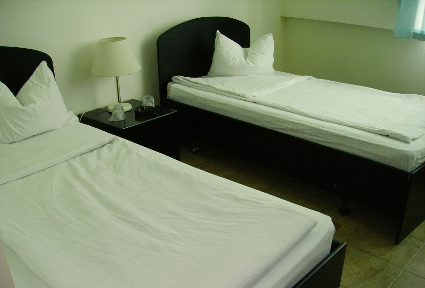 Conditii hotel de 3 stele in caminul de batrani Sfantul Sava Cluj