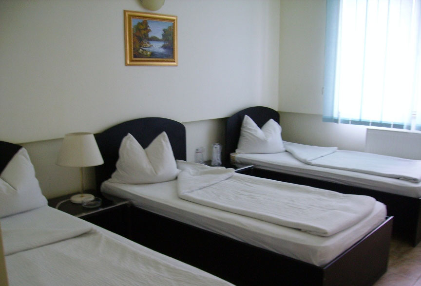 Conditii hotel de 3 stele in caminul de batrani Sfantul Sava Cluj