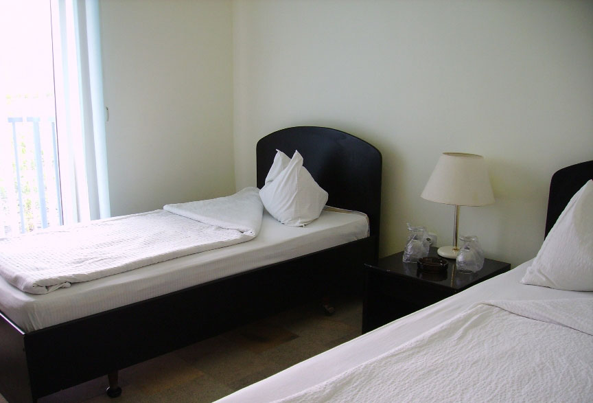 Conditii hotel de 3 stele in caminul de batrani Sfantul Sava Cluj