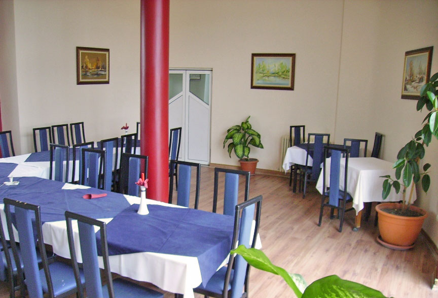 Sala de mese in caminul de batrani Sfantul Sava Cluj